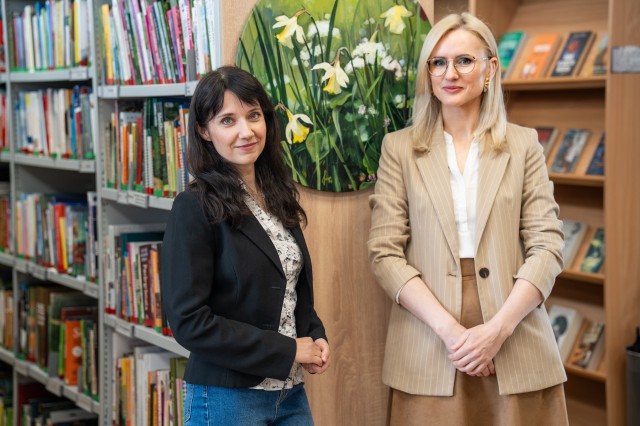 Bibliotēkas darbinieces